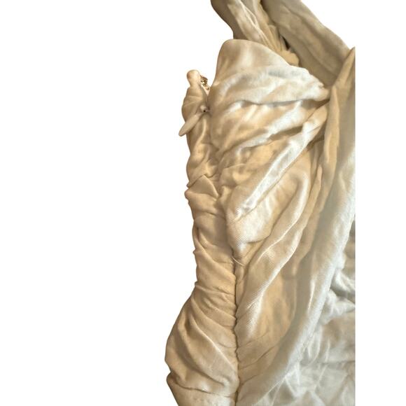NWT Bebe Vintage White One Shoulder Asymmetrical Ruched Top S - Picture 3 of 5